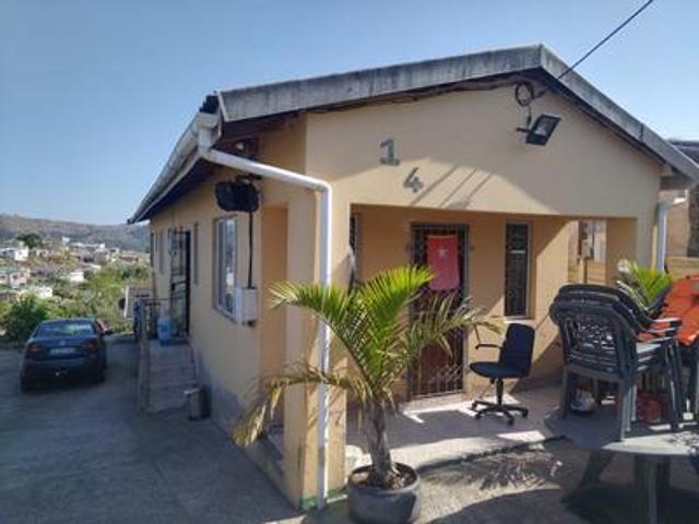 House for sale in Chatsworth, Kwazulu-natal