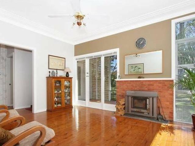 House for rent in Wollongong West, New South Wales