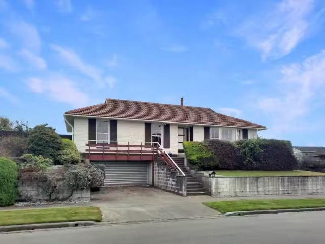 House for rent in Chaslands, Canterbury