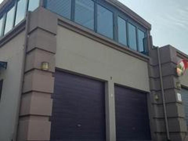 Townhouse for sale in Vosloorus, Gauteng