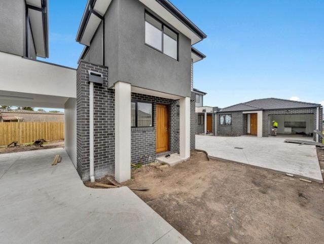 Townhouse for rent in Camerons Creek, Victoria