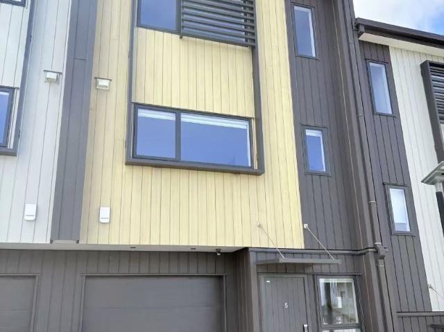House for rent in Windsor Park, Upper Harbour