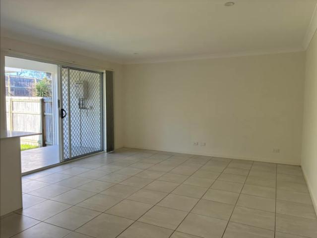 Townhouse for rent in Toombul, Queensland