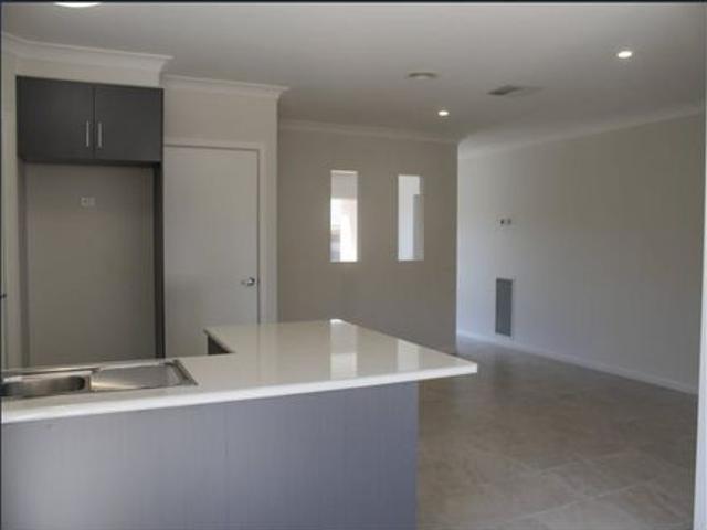 House for rent in Thurgoona, Albury