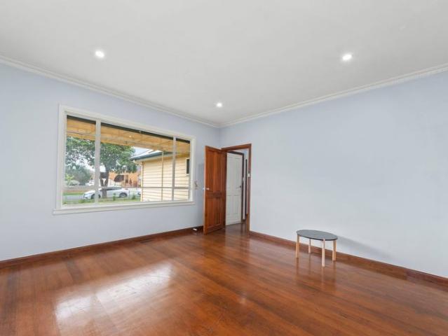 House for rent in St Albans, Melbourne