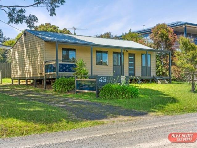 House for rent in Sunset Strip, Victoria