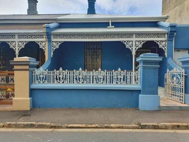 Townhouse for sale in Cape Town, Western Cape