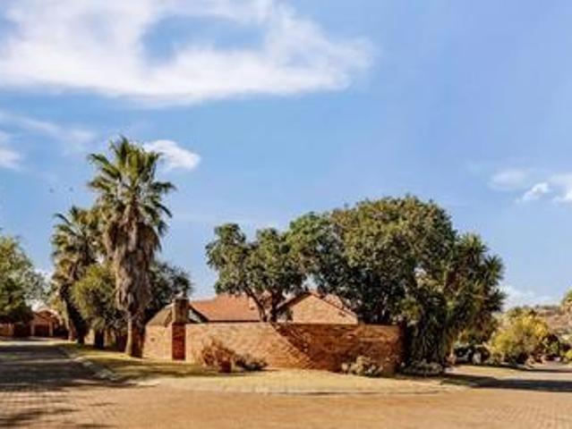 House for sale in Vosloorus, Gauteng