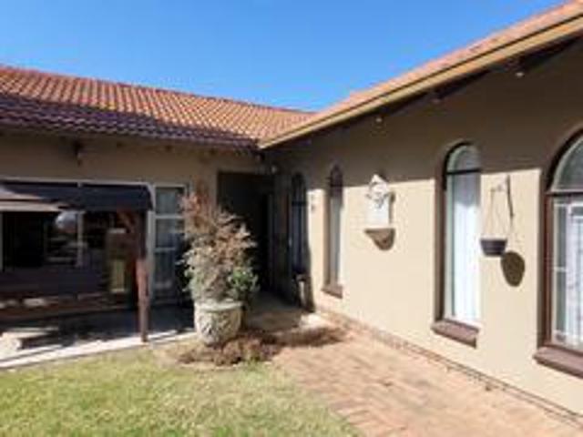 House for sale in Alberton, Brackenhurst