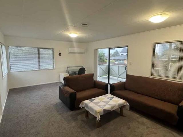 House for rent in Paraparaumu, Wellington