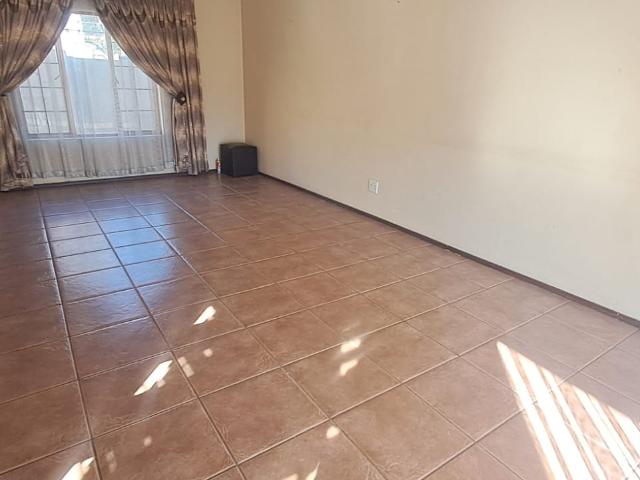 House for rent in Alberton