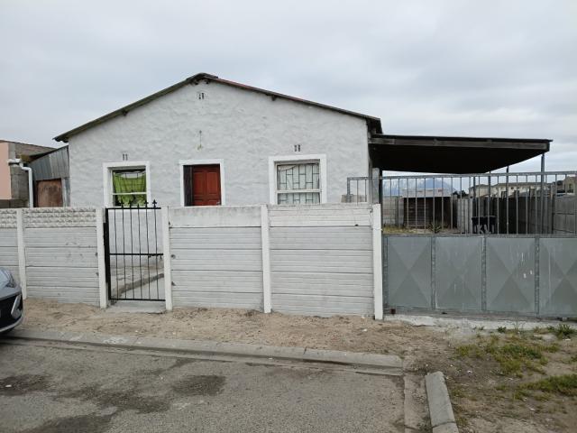 House for rent in Belhar, Elsiesriver