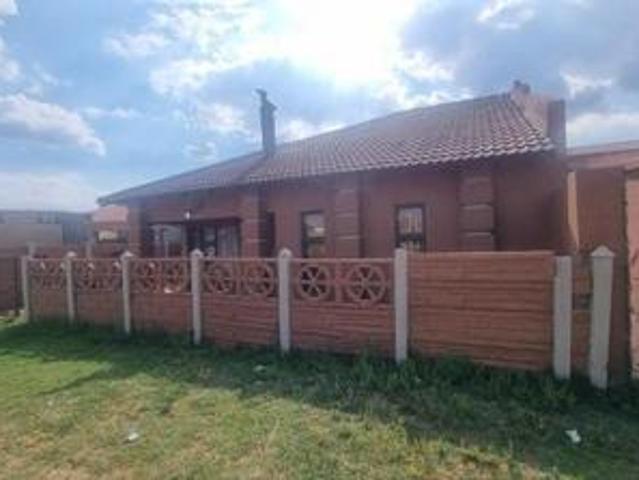 House for sale in Vosloorus, Gauteng