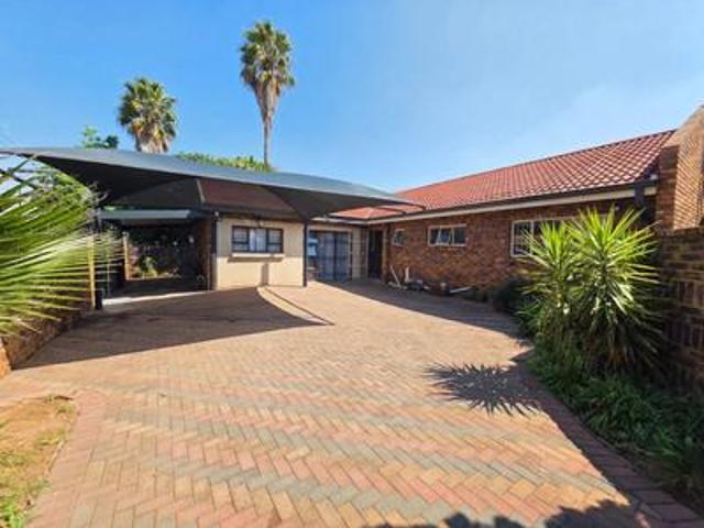 House for sale in Meyerton, Midvaal Local Municipality