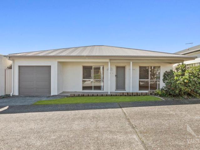 Villa for sale in Toombul, Queensland