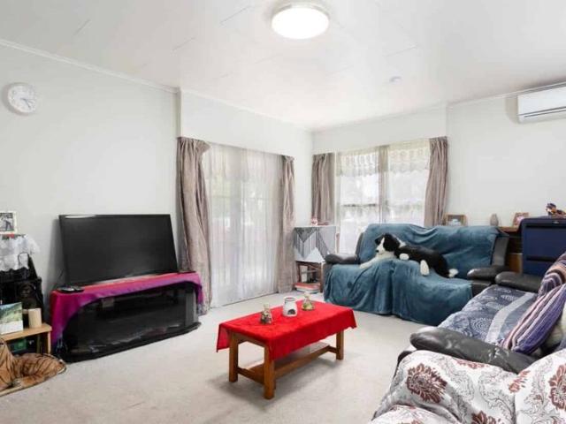 House for rent in Owhata, Oroua County
