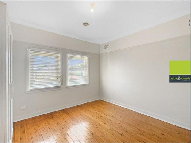 House for rent in Brisbane Grove, New South Wales