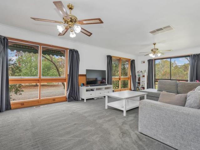 House for rent in Lancaster, Victoria