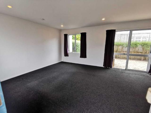 Townhouse for rent in Waltham, Linwood-Central-Heathcote Community