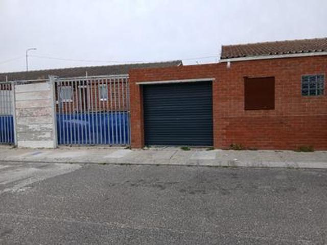 House for sale in Mitchells Plain, Western Cape