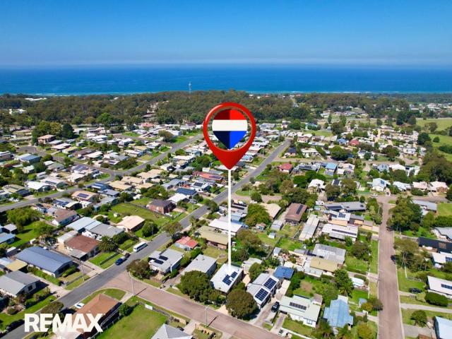 House for sale in Lakes Entrance, Victoria