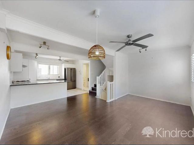 Townhouse for rent in Toombul, Queensland