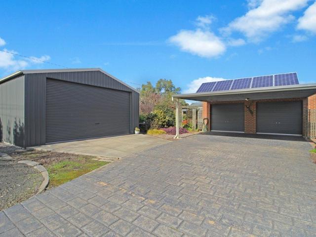 House for rent in East Bairnsdale, Victoria