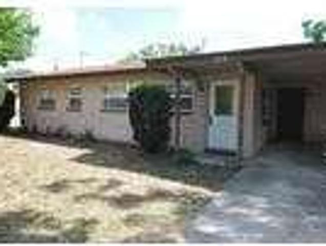 House for rent in Auburndale, Massachusetts