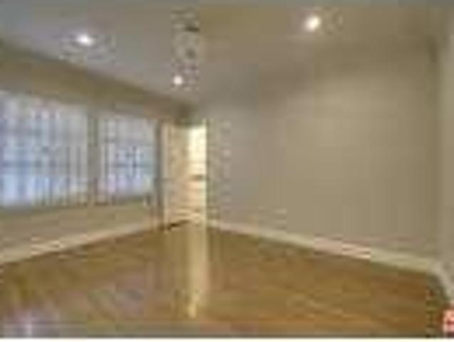 House for rent in Beverly Hills