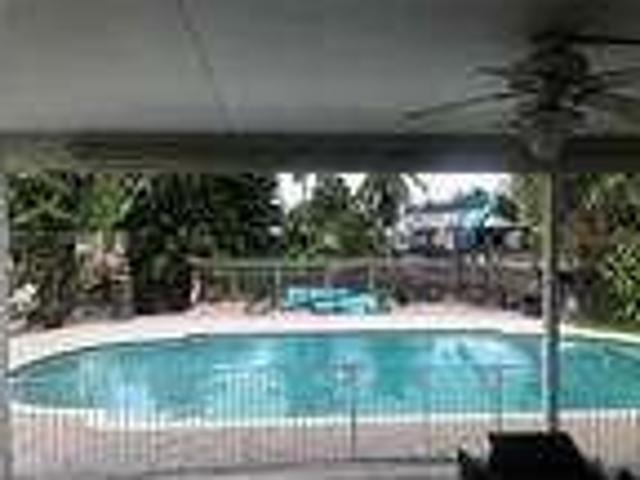 House for rent in Dania