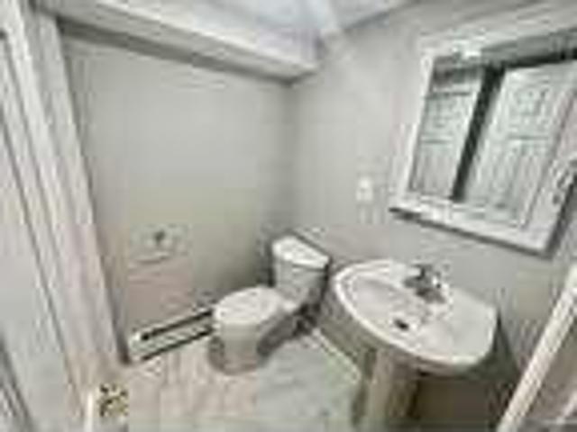 House for rent in Saddle Brook, New Jersey