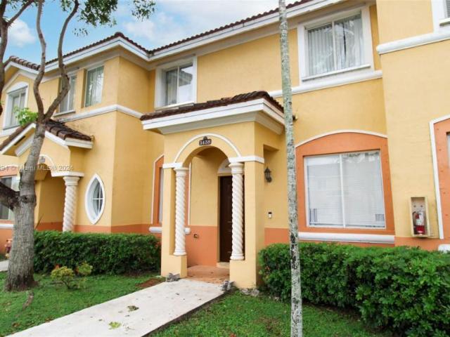 Townhouse for rent in Homestead