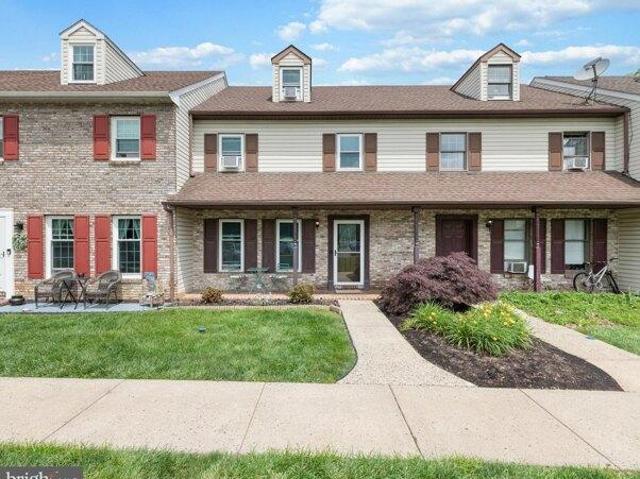 House for sale in Honey Brook