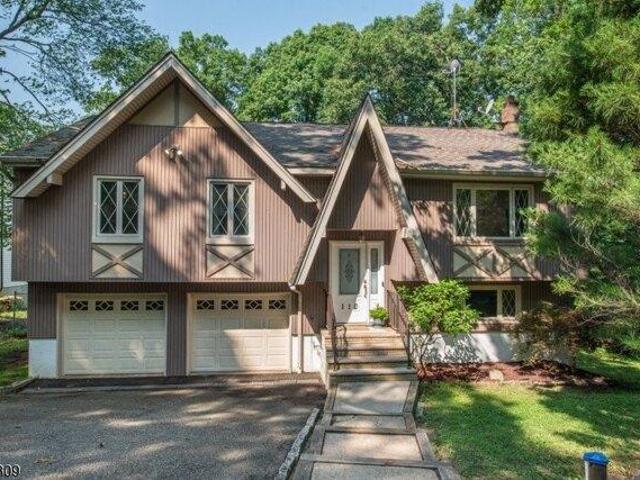 House for sale in Glasser, New Jersey