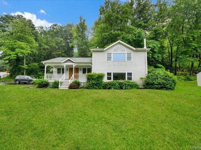 House for sale in Holmes, New York