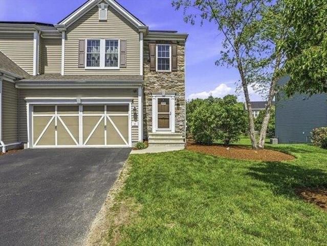 Condo for sale in Hopkinton, Massachusetts