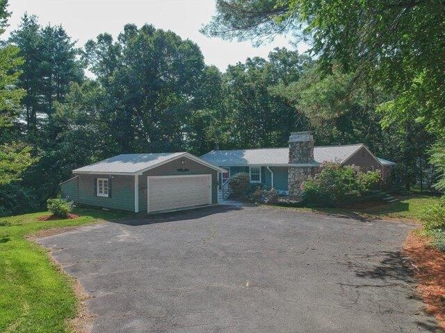 House for sale in Hopkinton, Massachusetts