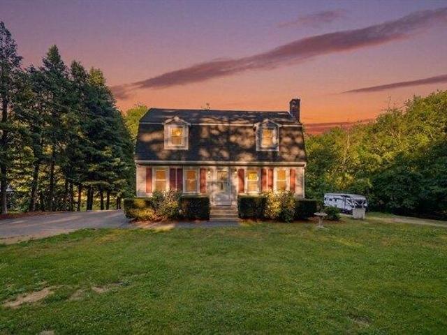 House for sale in Hopkinton, Massachusetts