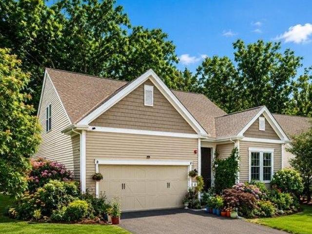 House for sale in Legacy Farms North, Hopkinton