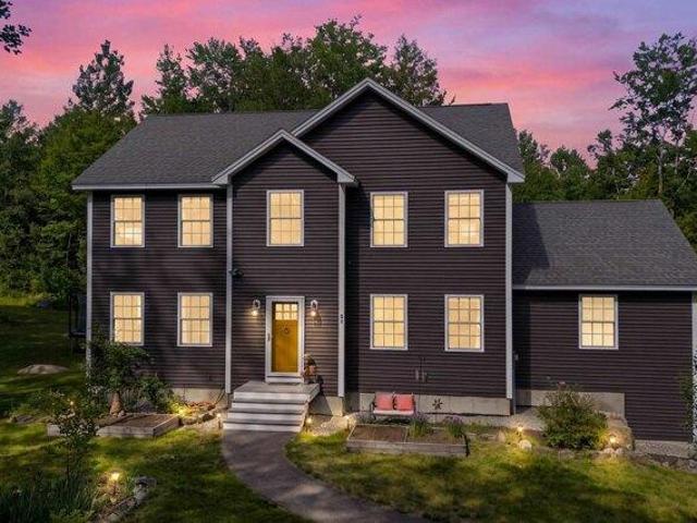 House for sale in New Hampshire