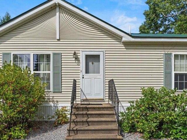 House for sale in New Hampshire