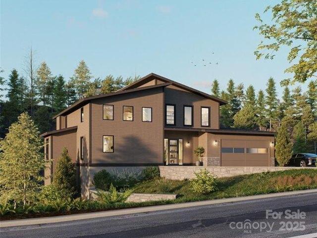 House for sale in Horse Shoe, North Carolina