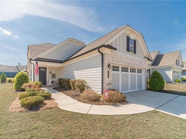 House for sale in Hoschton, Georgia