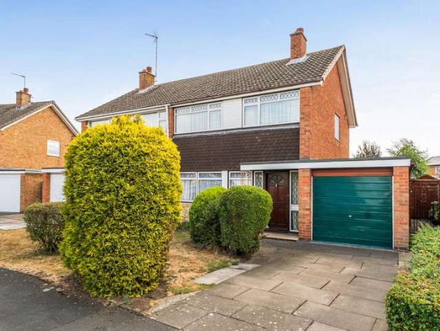 House for sale in Golden Valley, Gloucestershire
