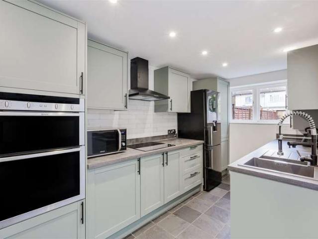 House for sale in Red Hill, Surrey