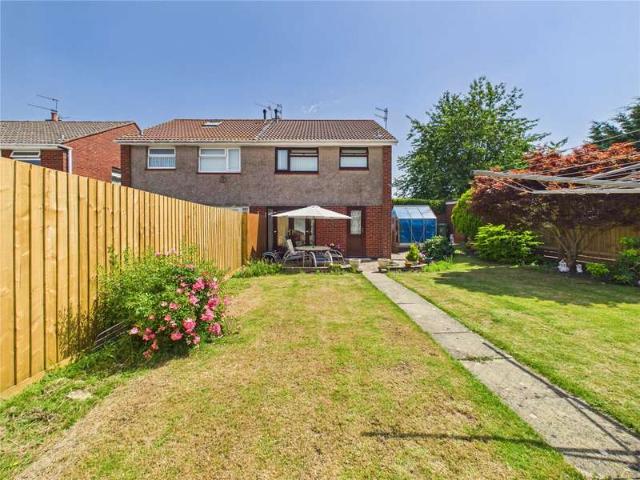 House for sale in Feckenham, City Of Bristol
