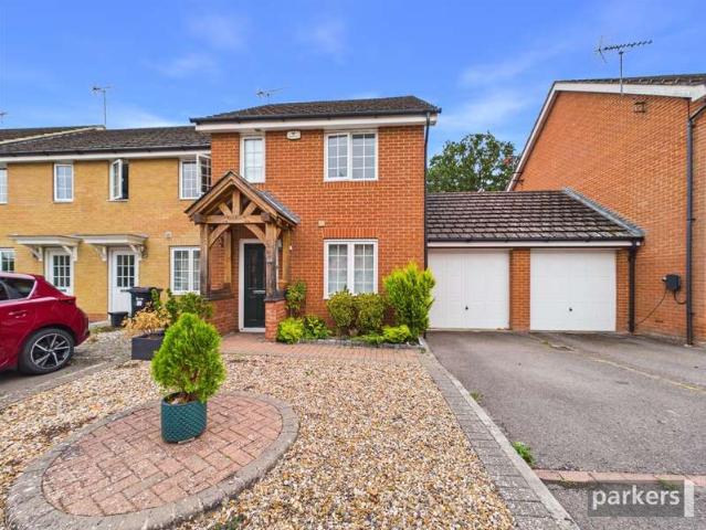 House for sale in Winnersh