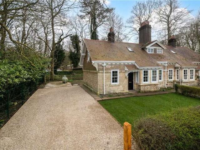 House for sale in Fishers Green, North Yorkshire