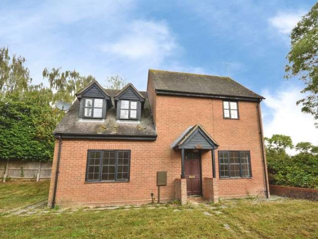 House for rent in Burcott, Stewkley