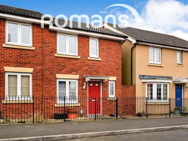 House for sale in Moredon, Swindon
